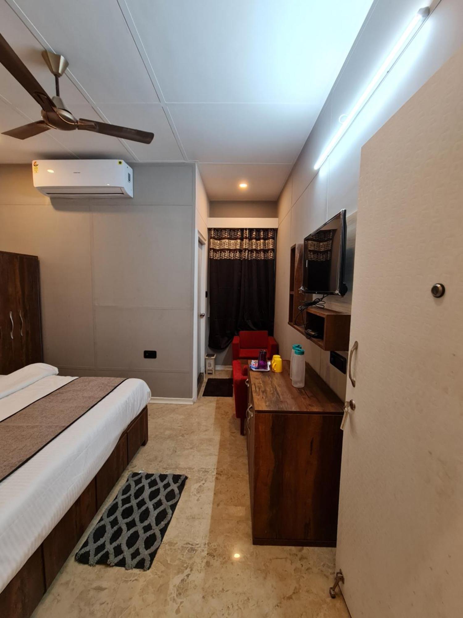 Hotel Aurelia Pearl Patna  Exterior photo